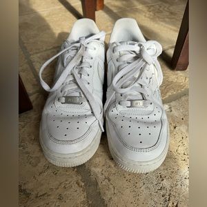 Women’s Sneakers Size 8